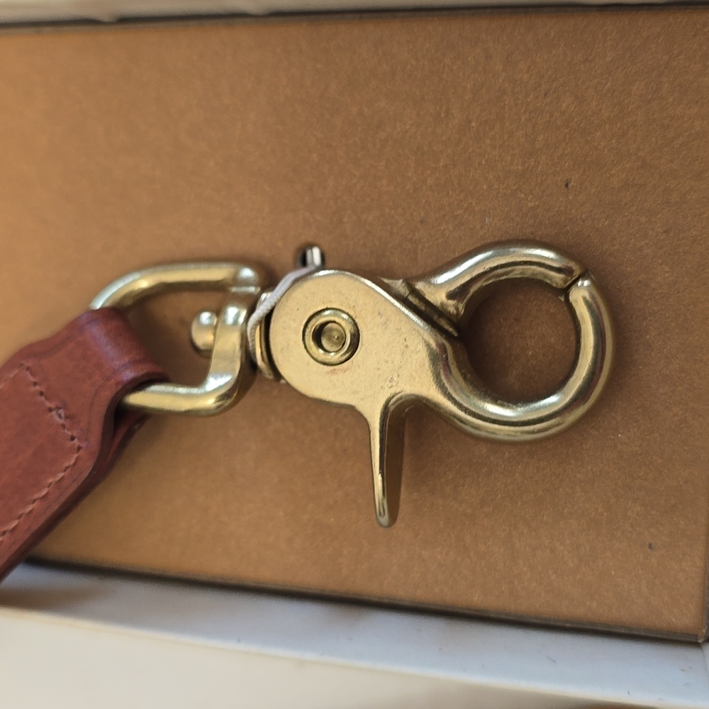 Vintage NIB Coach Trigger Snap Key Fob Chain Brown Leather Brass Hardware - Picture 13 of 17